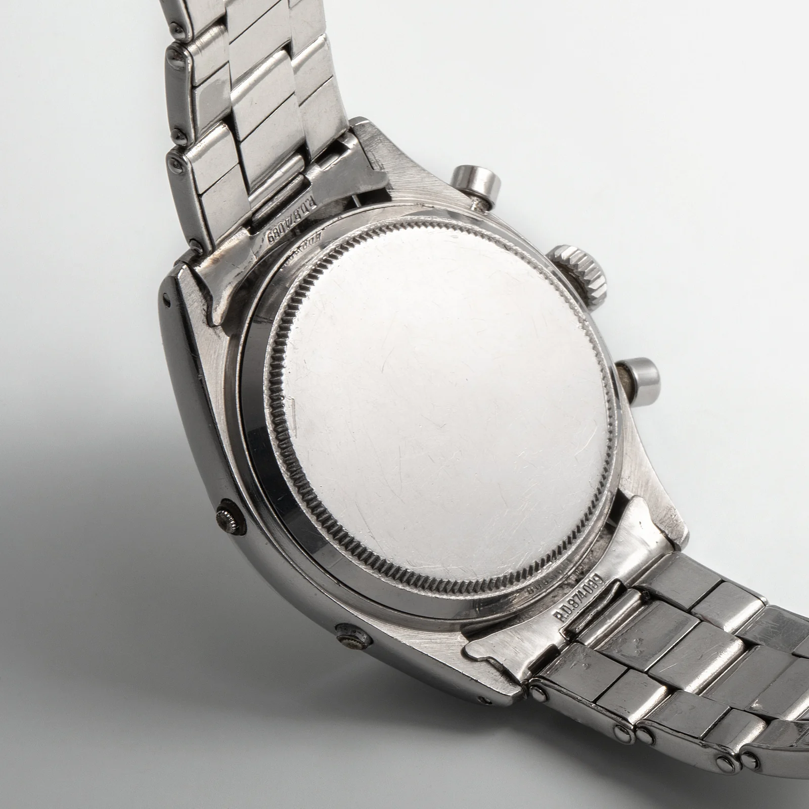 Exterior caseback and bracelet on case 576,447. Photo: Monaco Legend Auctions.