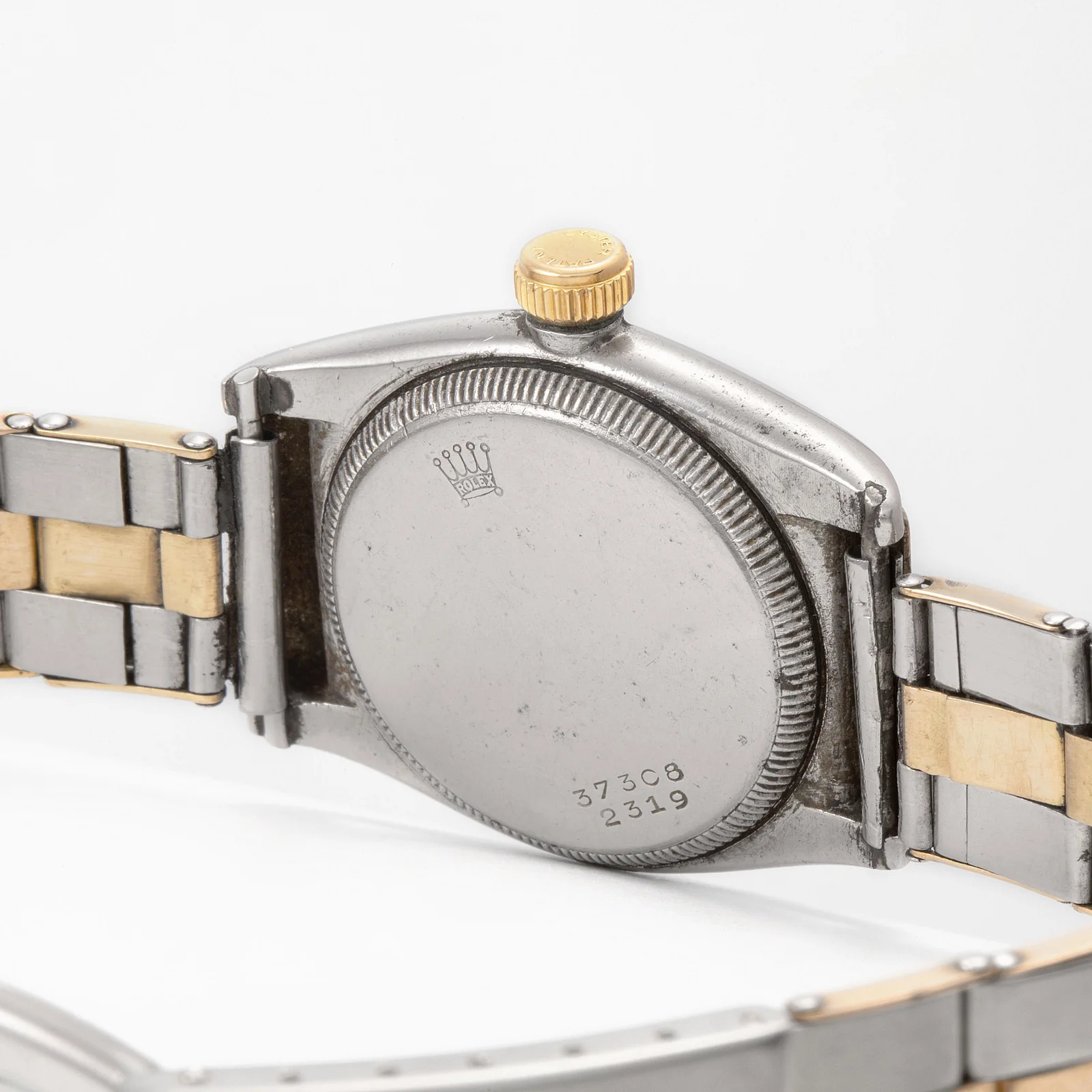 Exterior caseback marked 37308 and 2319. Monaco Legend Auctions, 2024.