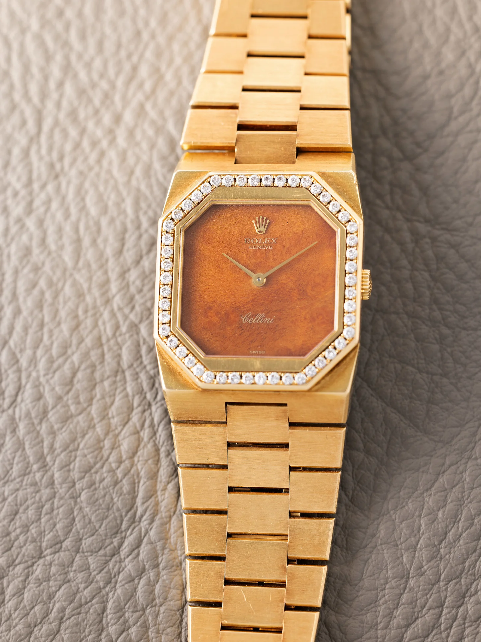 Yellow-gold Rolex Cellini Octagon ref. 4650 with a wood dial and diamond bezel