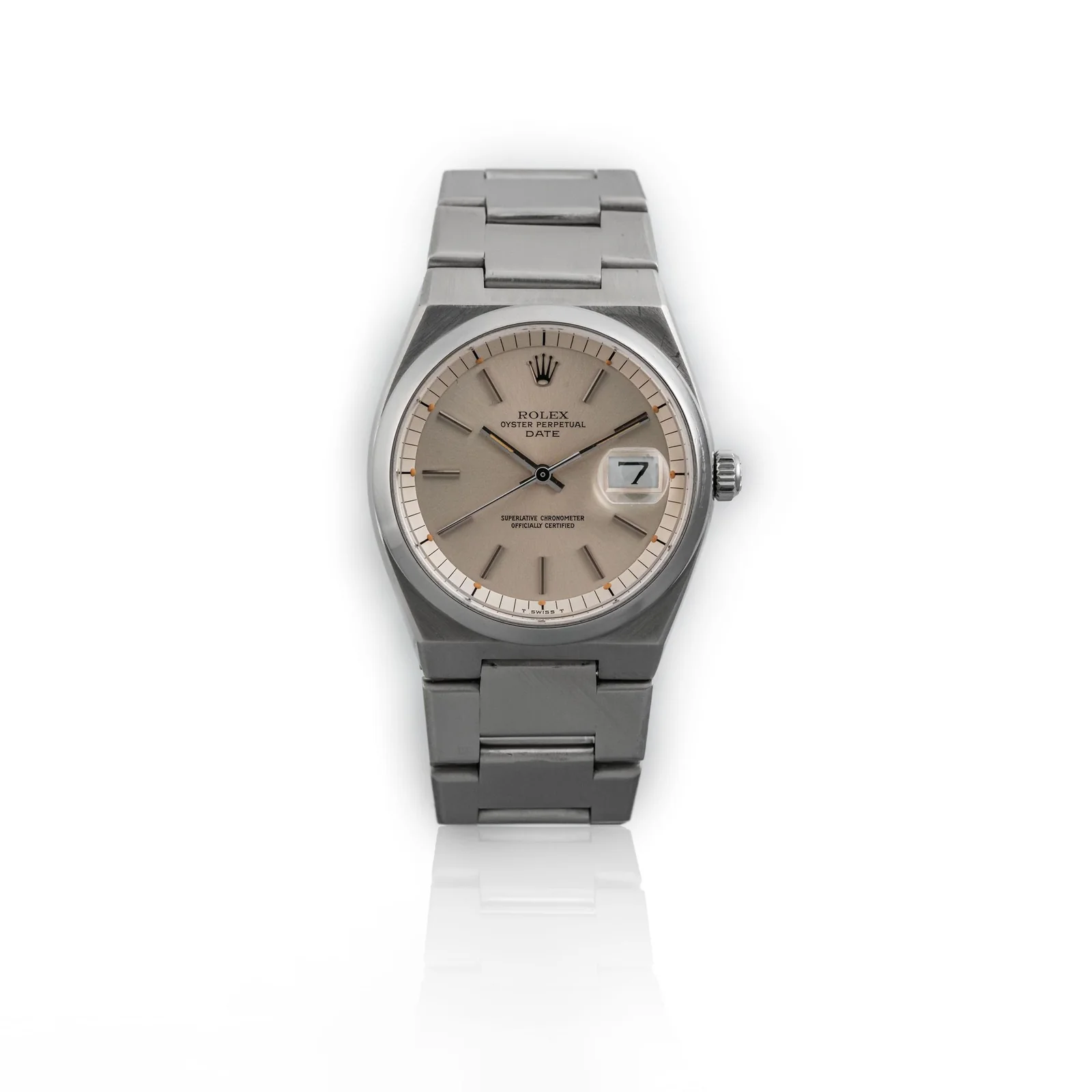 Steel Rolex Oyster Perpetual Date 1530 with integrated bracelet, silver-colored dial and sloping rehaut