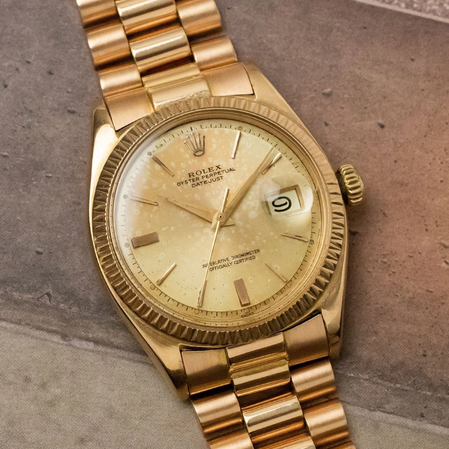 Pie-pan dial on the rose-gold watch listed as ref. 1605.